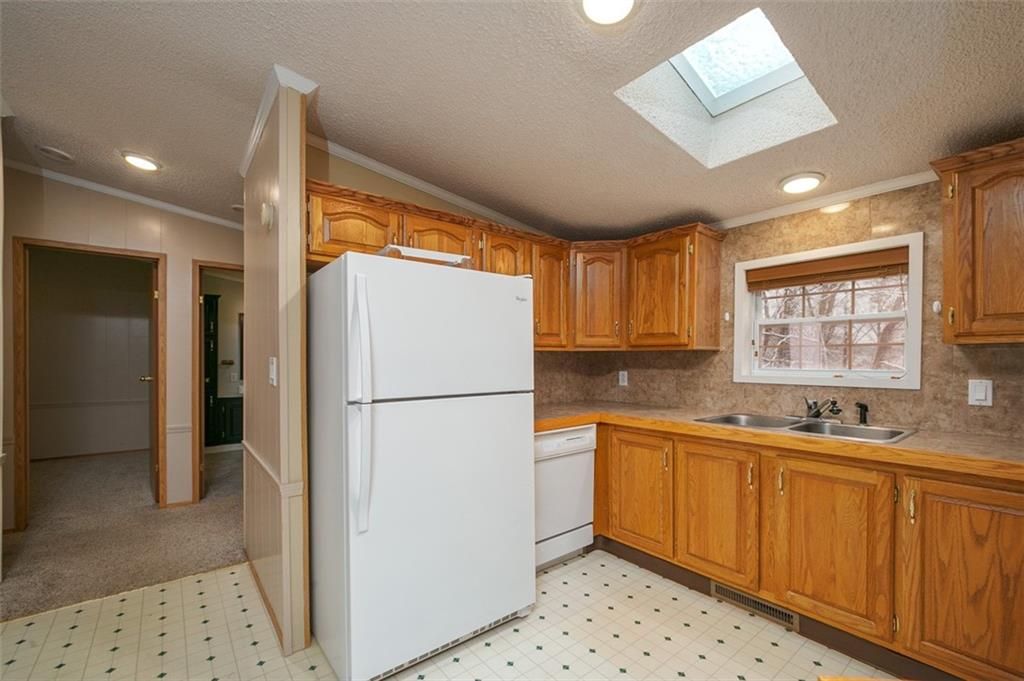 20 Hawes Road Farmington, PA 15437 - Photo 7 of 39 Gallery Image 7