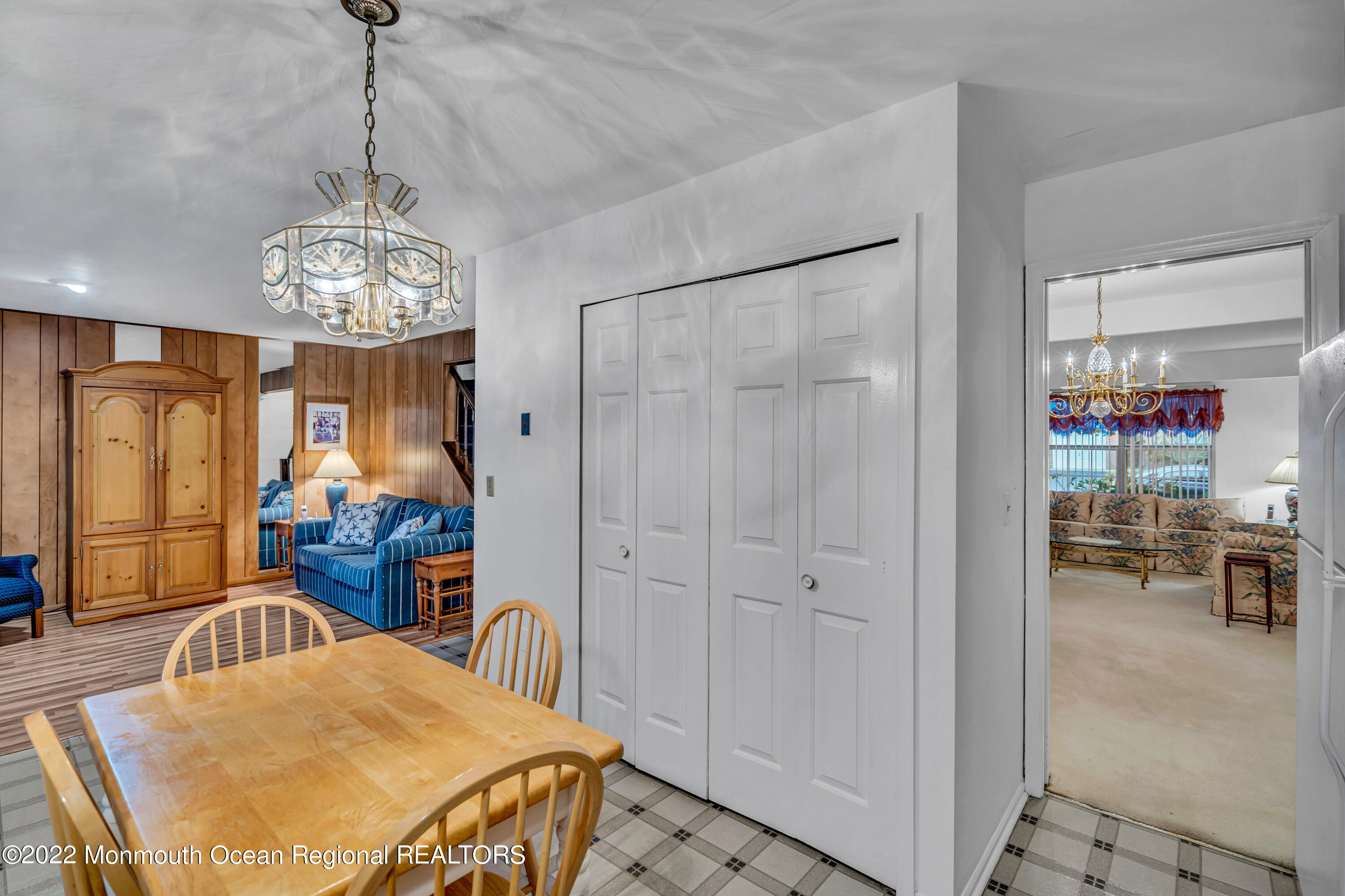 19 Magnolia Drive Spring Lake Heights, NJ 07762 - Photo 5 of 25 010_dsc04811