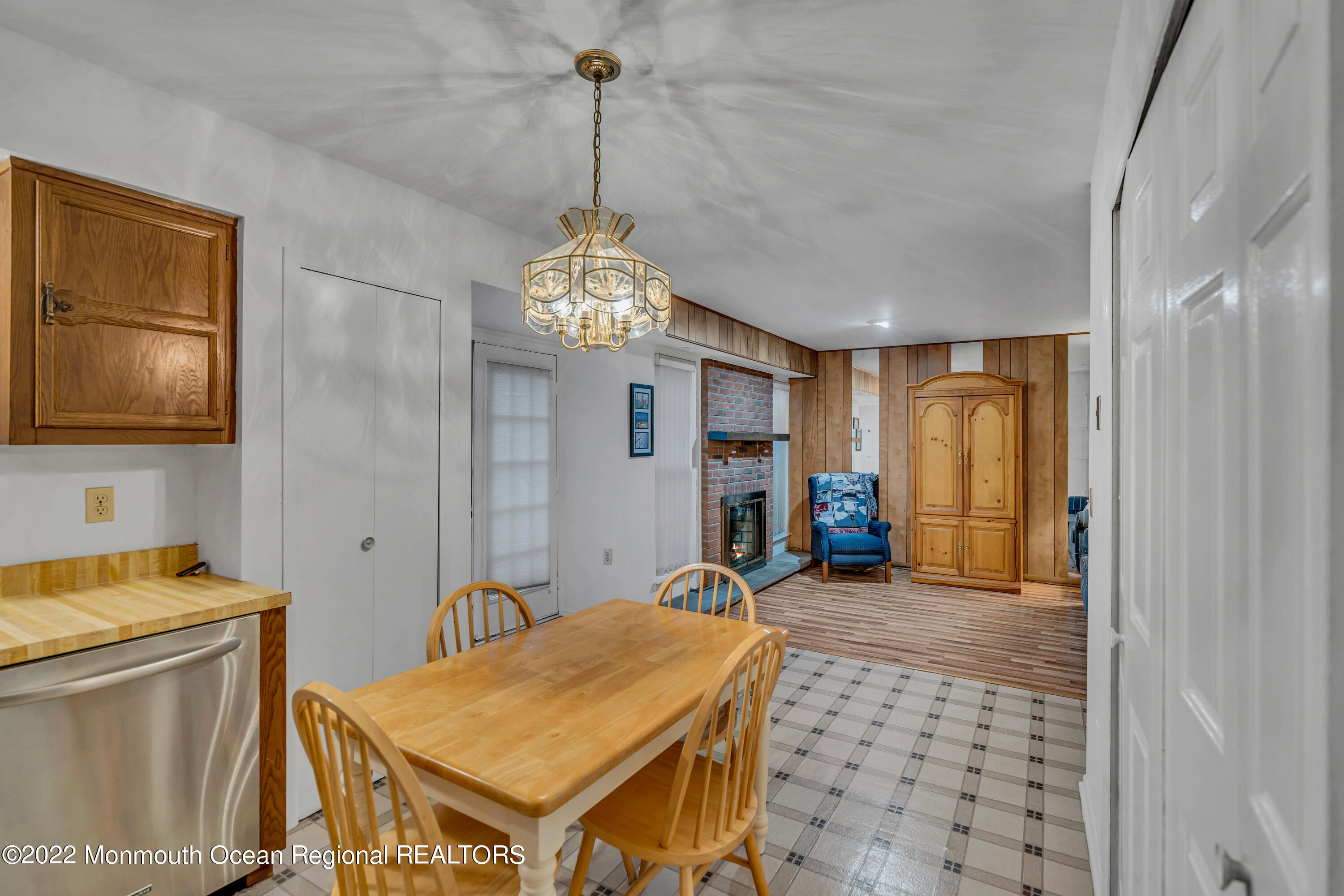 19 Magnolia Drive Spring Lake Heights, NJ 07762 - Photo 6 of 25 011_dsc04816-1