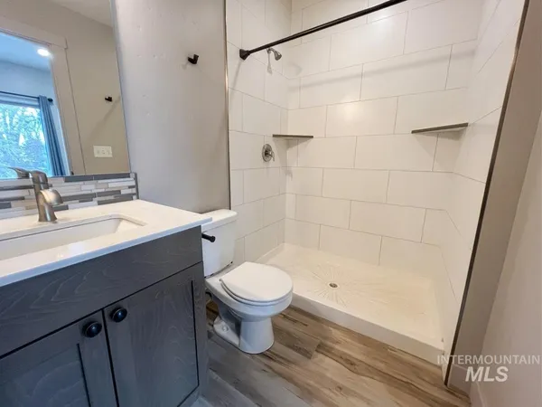 $325,000 | 705 East Bates Avenue, Parma, ID 83660