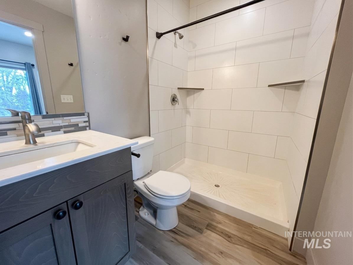 705 East Bates Avenue Parma, ID 83660 - Photo 8 of 15