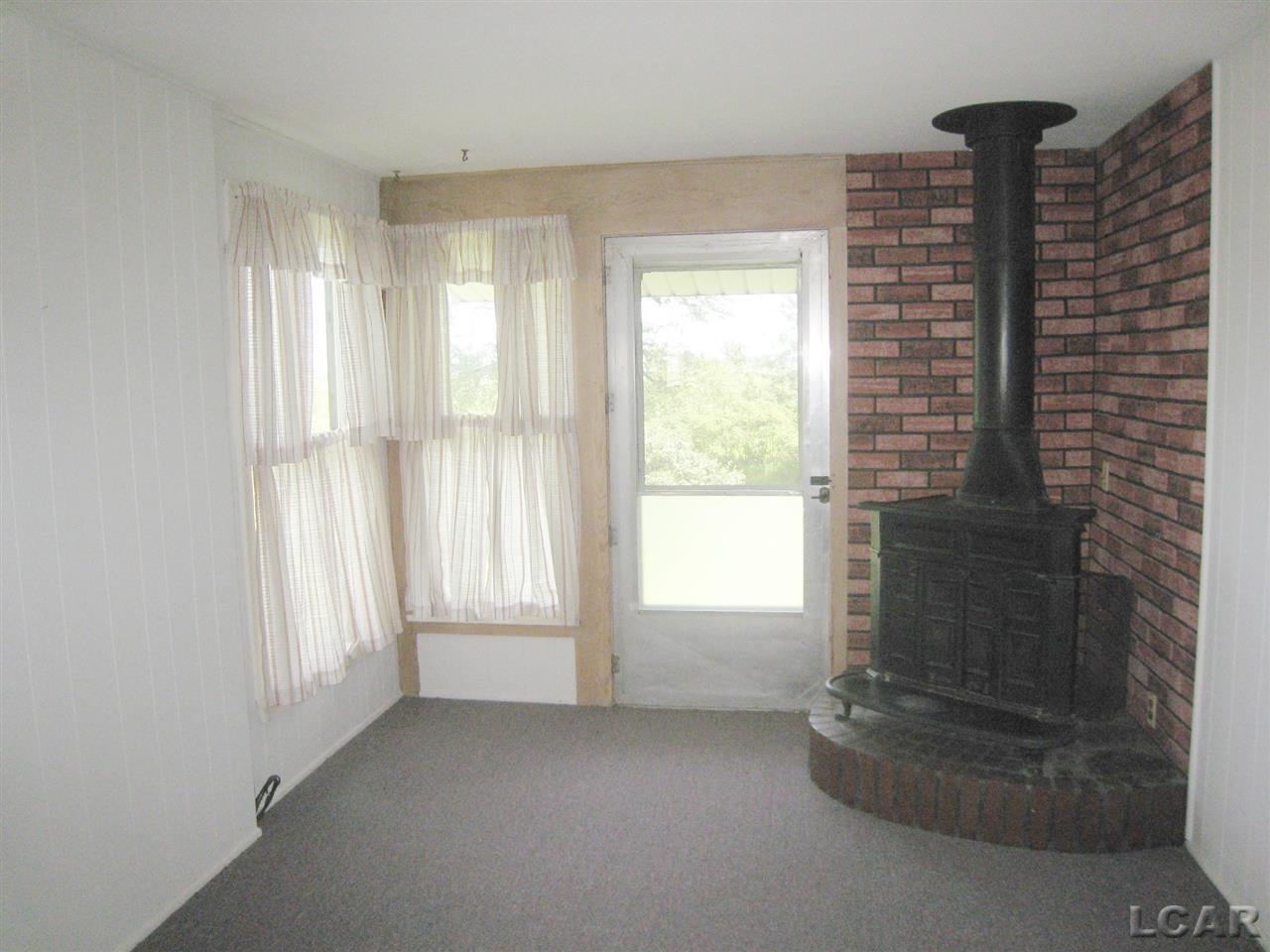 276 Dowell Road Deerfield, MI 49238 - Photo 9 of 24 31253608-8.JPG