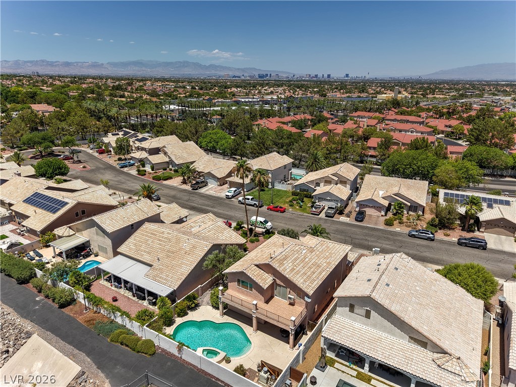 33 Trailside Court Henderson, NV 89012 - Photo 4 of 66