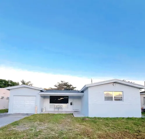 $515,000 | 2701 Arcadia Drive, Miramar, FL 33023
