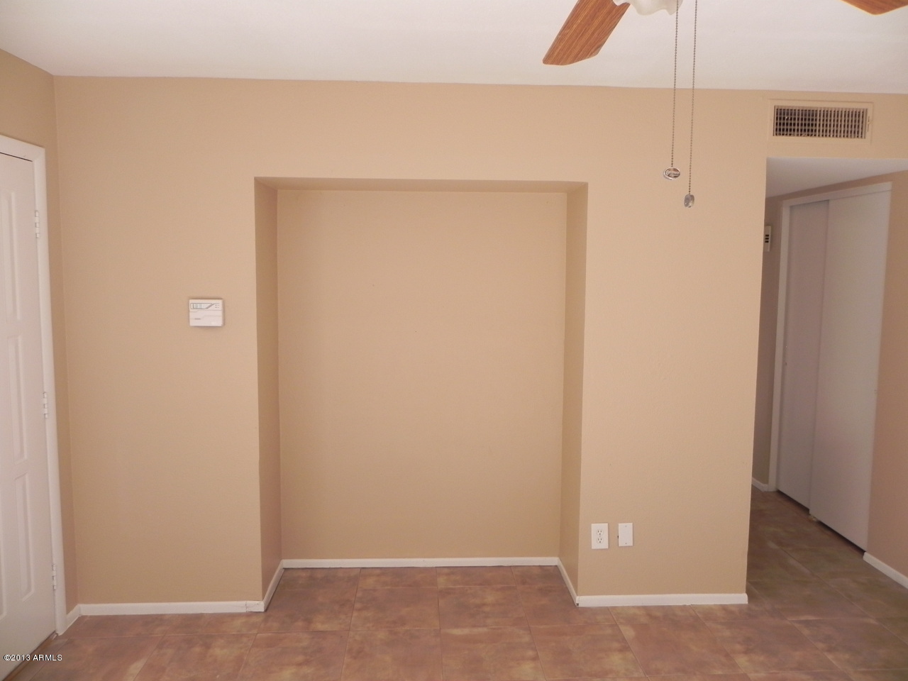 2514 East John Cabot Road Phoenix, AZ 85032 - Photo 6 of 16 DSCN1646