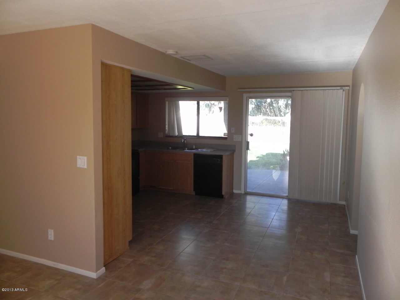 2514 East John Cabot Road Phoenix, AZ 85032 - Photo 7 of 16 DSCN1647