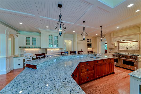 29 Edmunds Road Wellesley, MA 02481 - Photo 14 of 30 Gallery Image 14