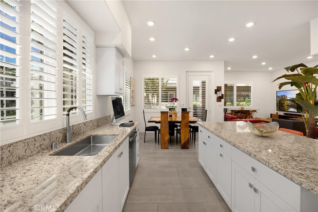1867 Union Street Anaheim, CA 92805 - Photo 16 of 49
