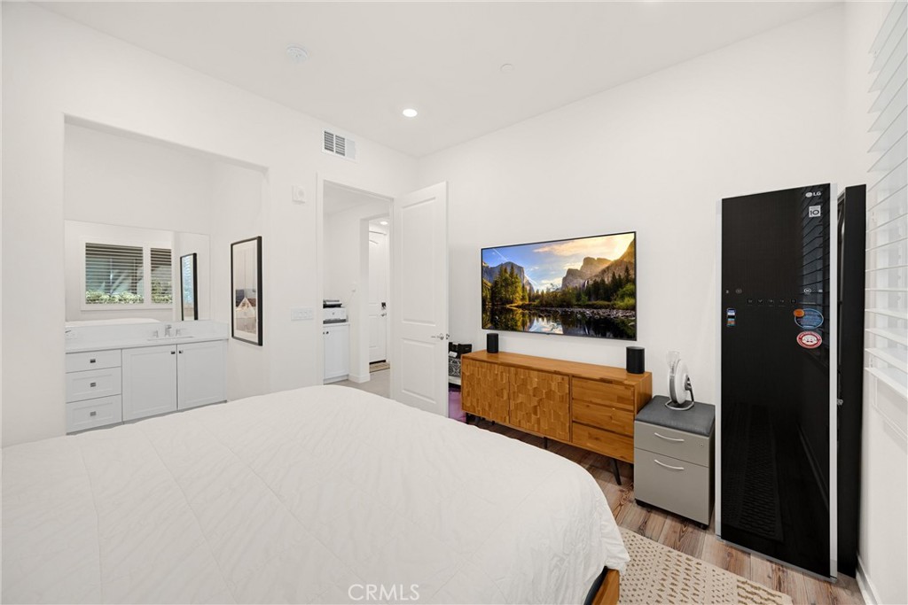 1867 Union Street Anaheim, CA 92805 - Photo 21 of 49