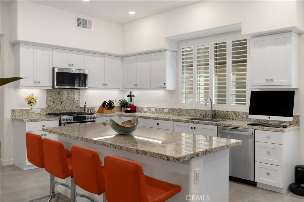 1867 Union Street Anaheim, CA 92805 - Photo 7 of 49