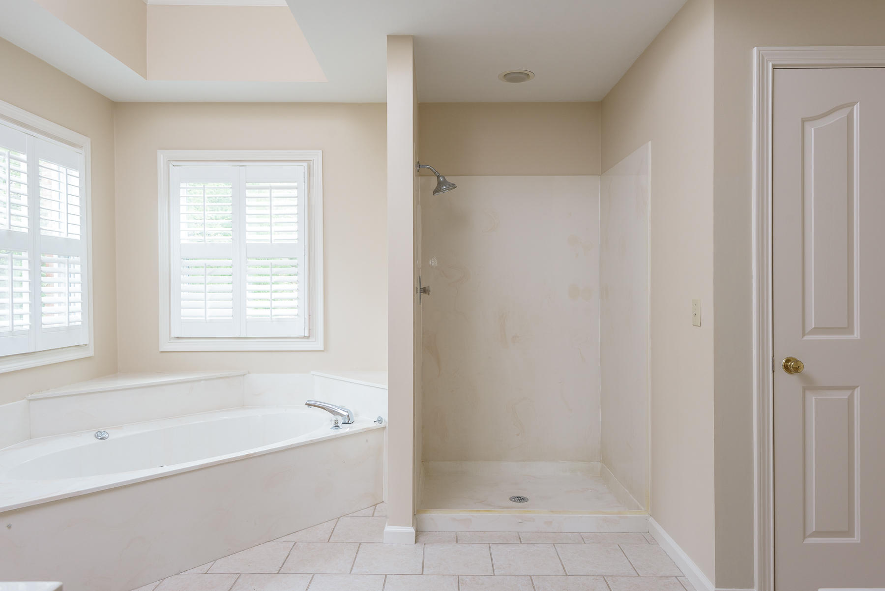 55 Cool Spring Road Signal Mountain, TN 37377 - Photo 16 of 29 Master Bathroom