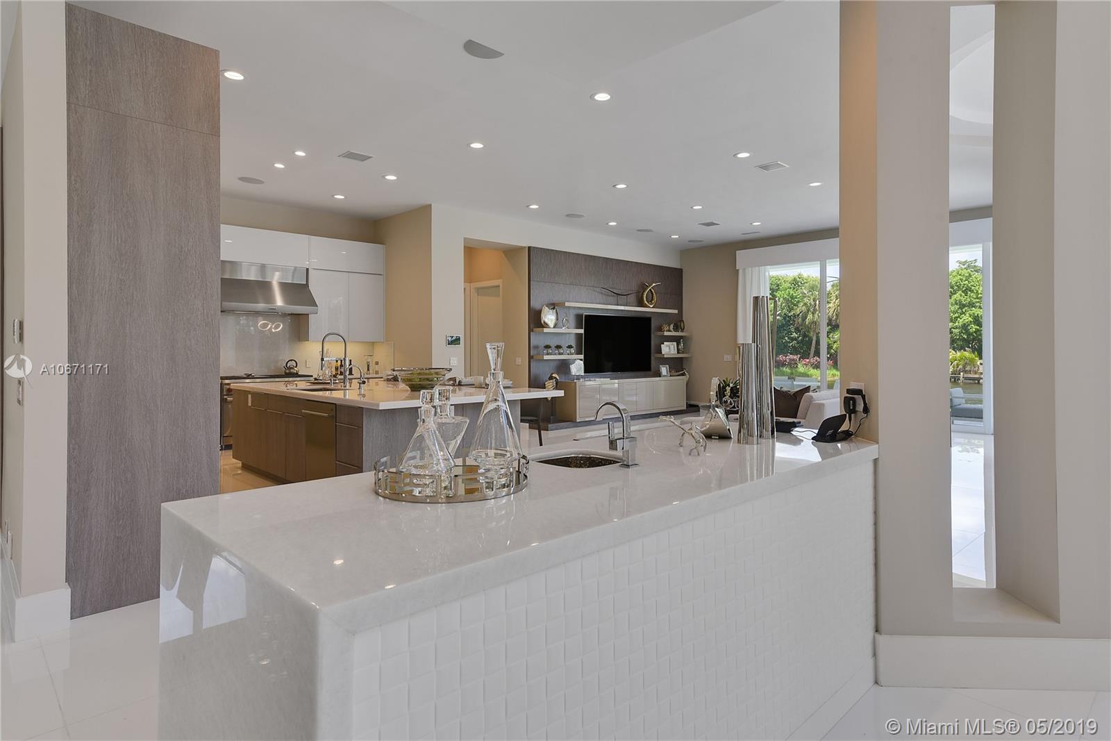 17105 Whitehaven Drive Boca Raton, FL 33496 - Photo 11 of 60