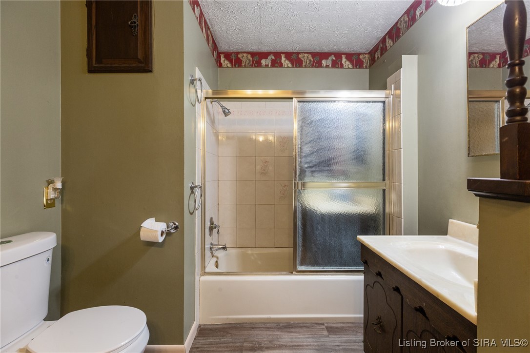 6995 Pekin Road Greenville, IN 47124 - Photo 19 of 39 Gallery Image 19