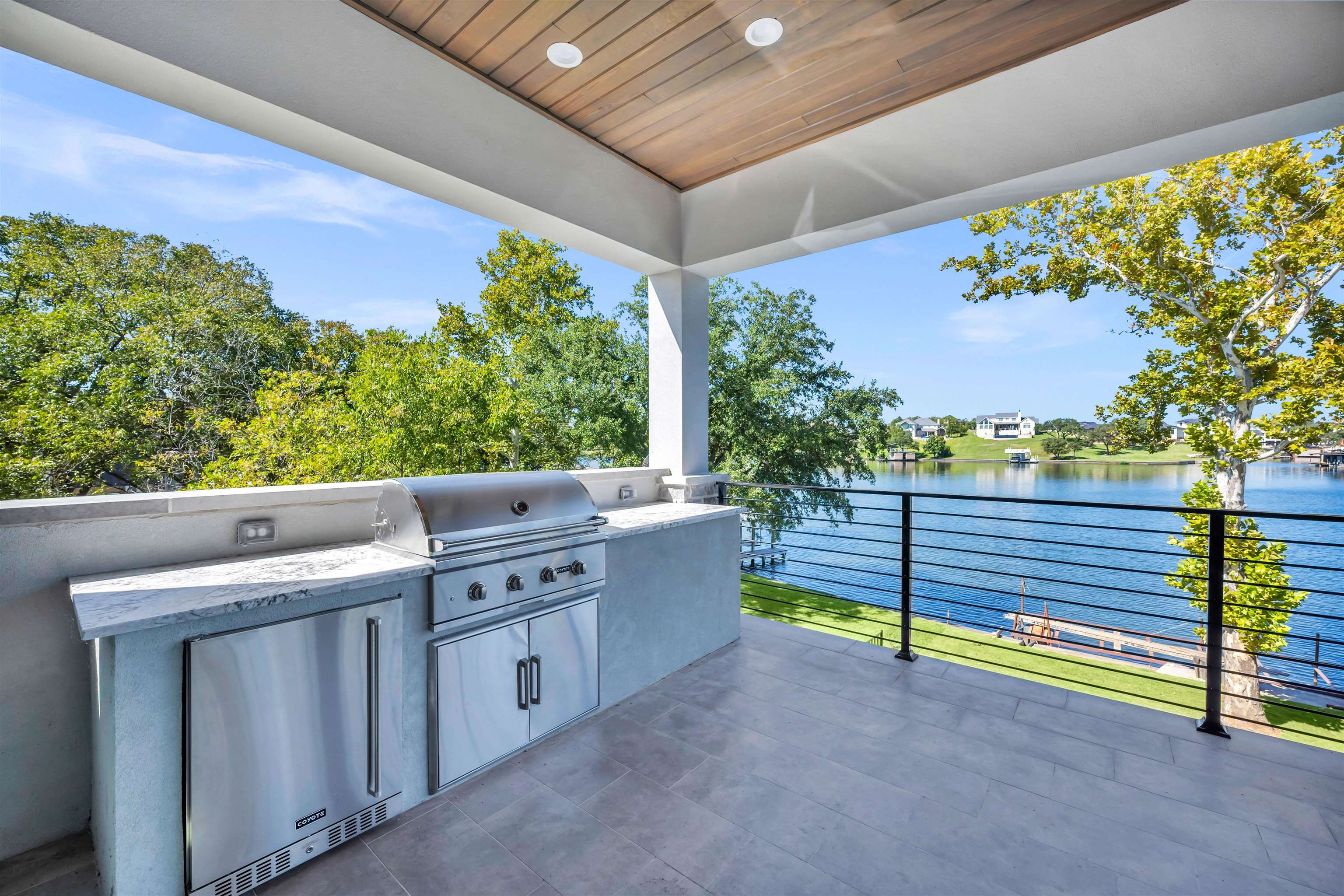 509 Lake Street Kingsland, TX 78639 - Photo 22 of 29 a view of a terrace