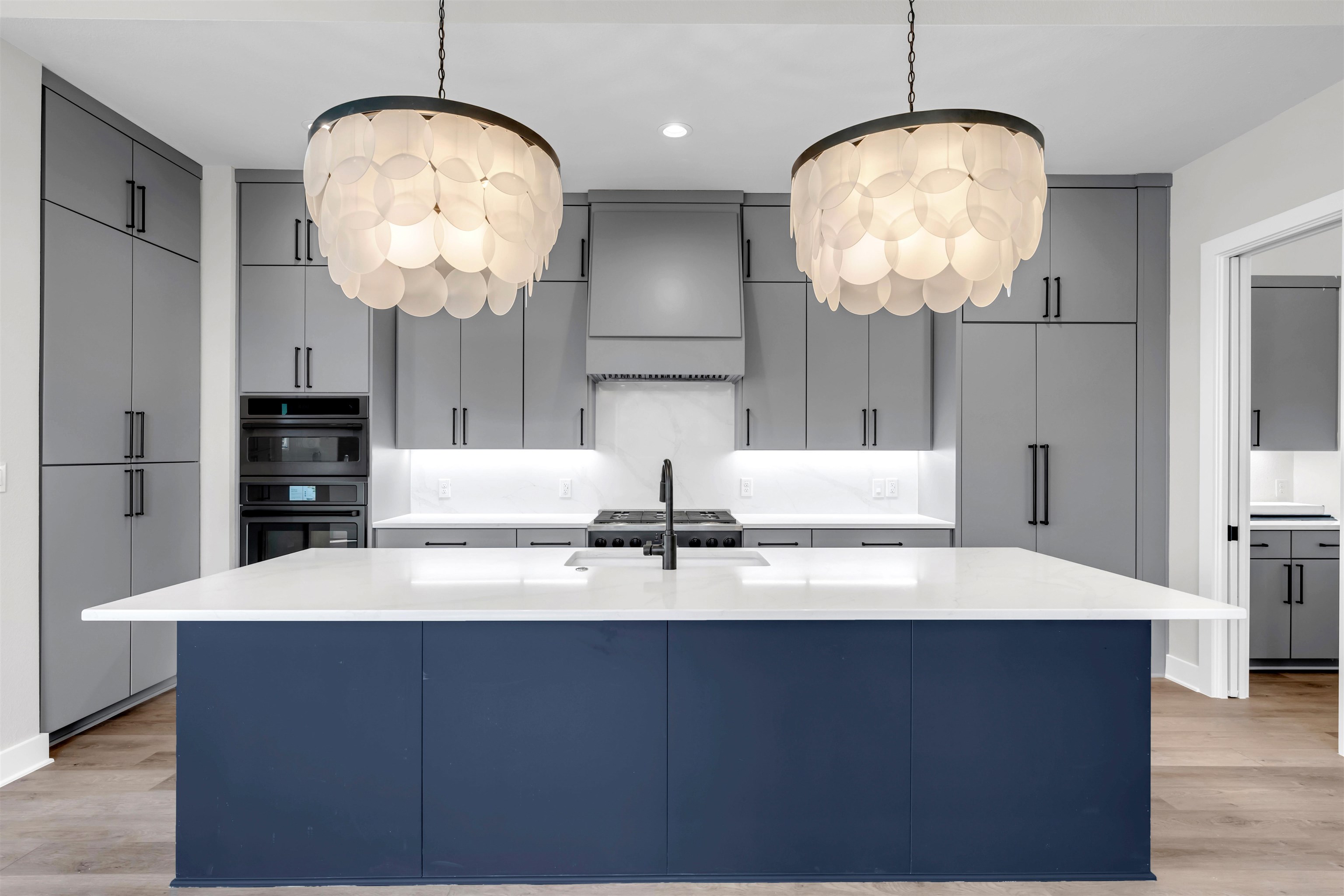 509 Lake Street Kingsland, TX 78639 - Photo 5 of 29 a view of dining room and kitchen with furniture
