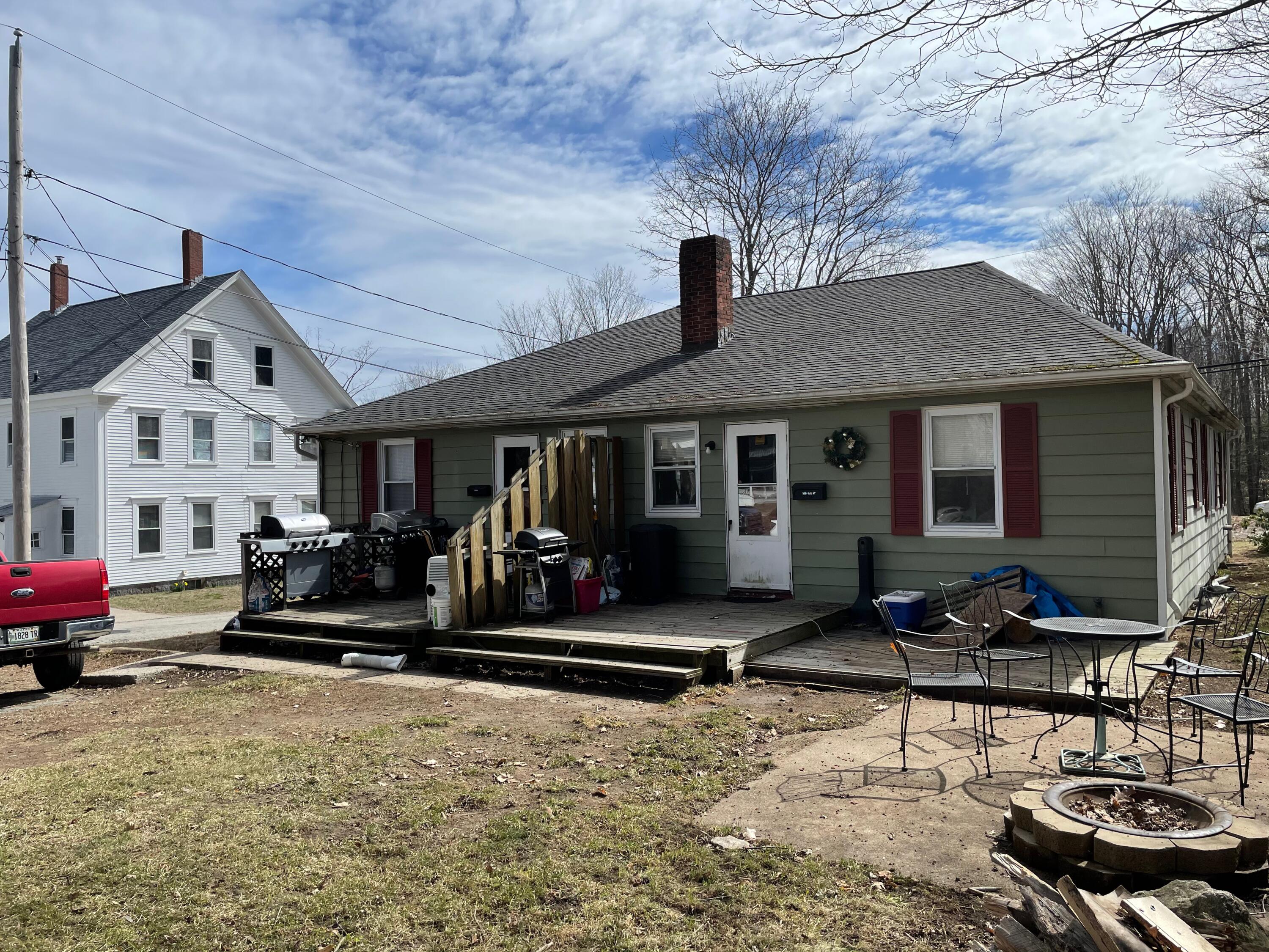 53 Oak Street Springvale, ME 04083 - Photo 6 of 24 IMG_0920