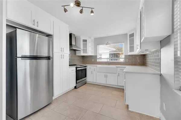 $2,600 | 124 Crystal Beach Avenue, Crystal Beach, FL 34683