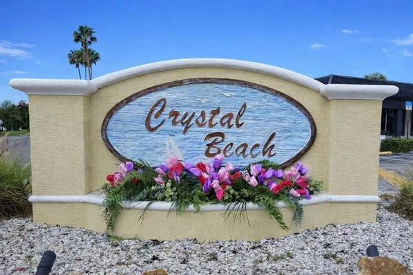 $2,600 | 124 Crystal Beach Avenue, Crystal Beach, FL 34683