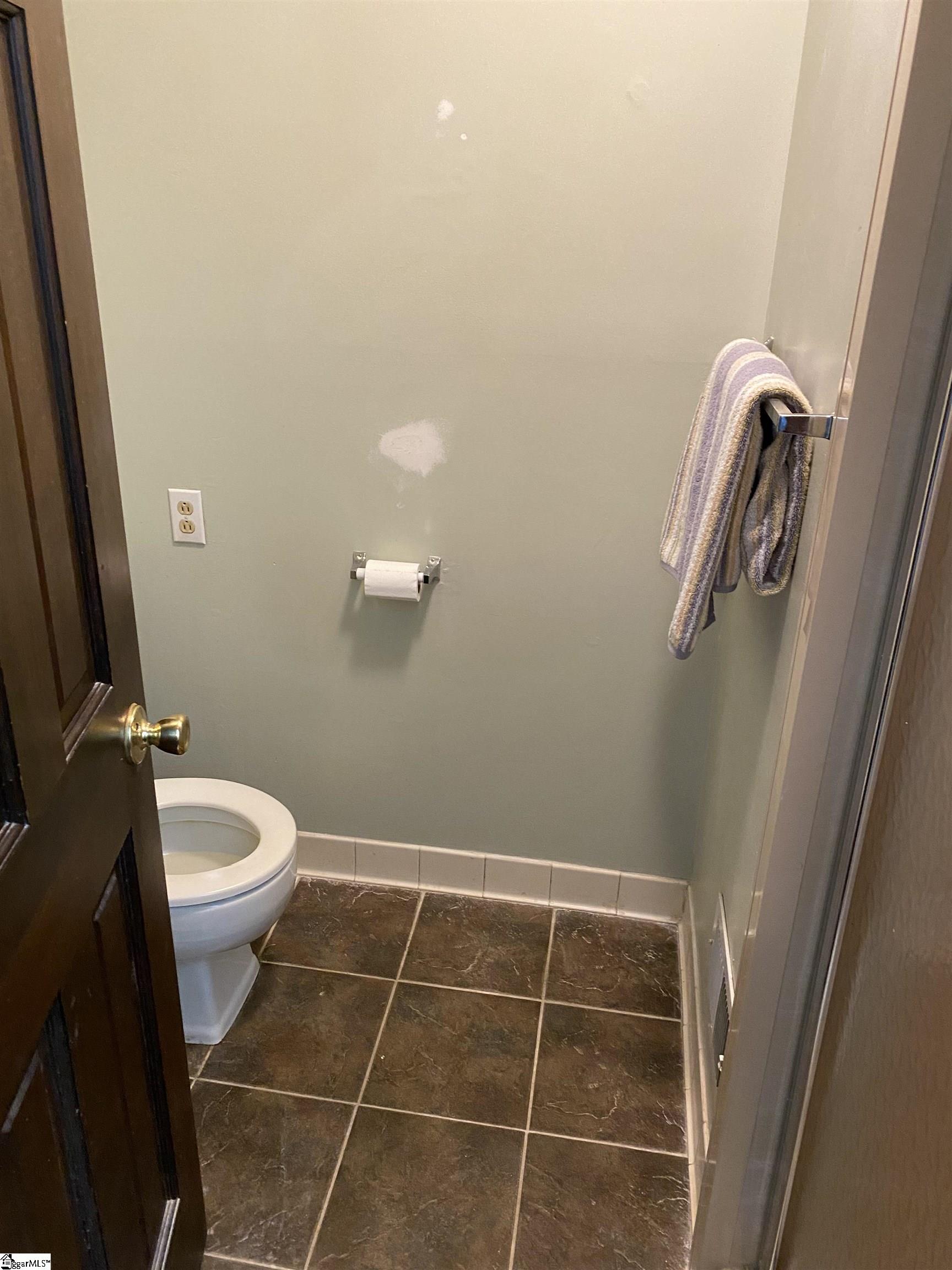 1044 Bush River Road Clinton, SC 29325 - Photo 27 of 27 Gallery Image 27