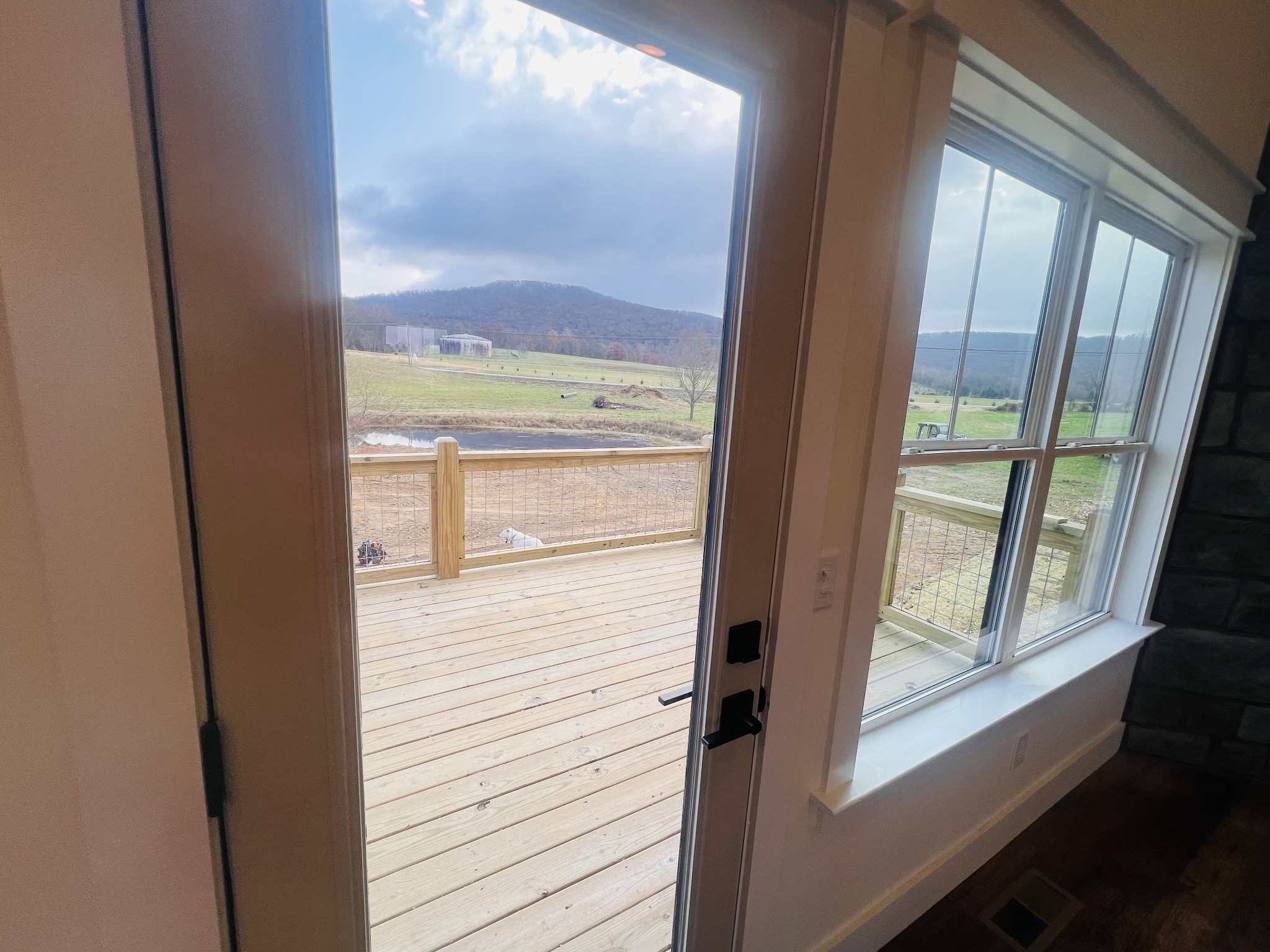1769 Viola Road McMinnville, TN 37110 - Photo 16 of 27 a view of an entryway