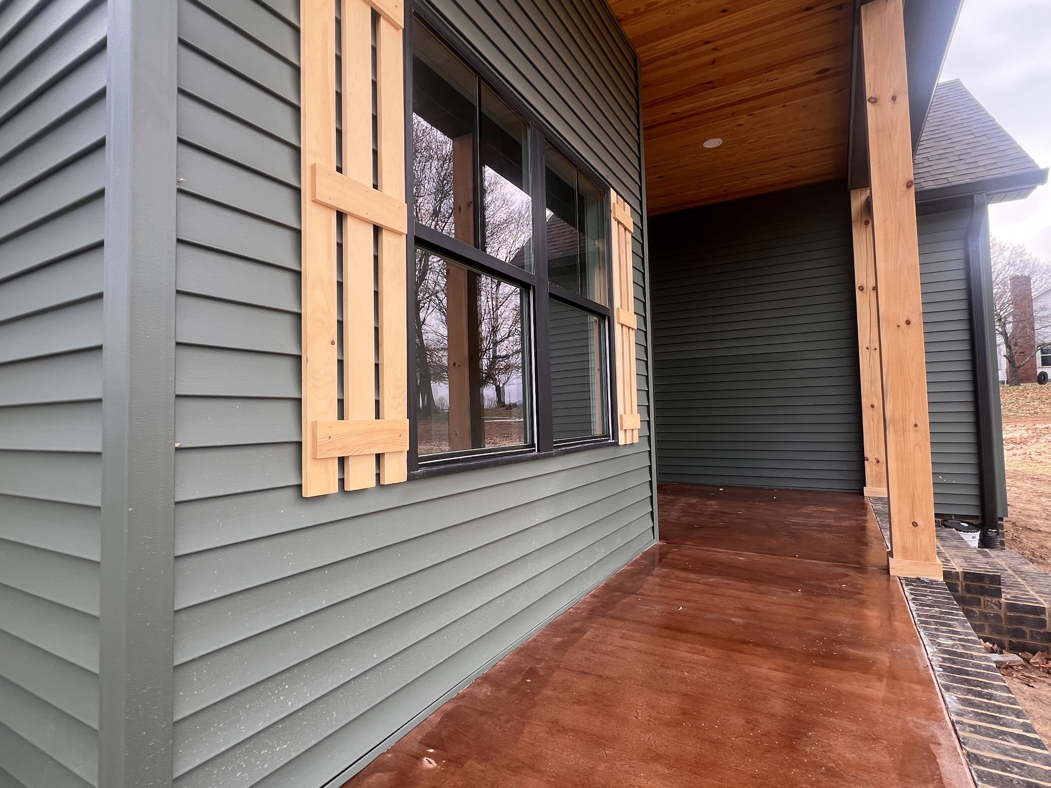 1769 Viola Road McMinnville, TN 37110 - Photo 5 of 27 a view of front door of house with stairs