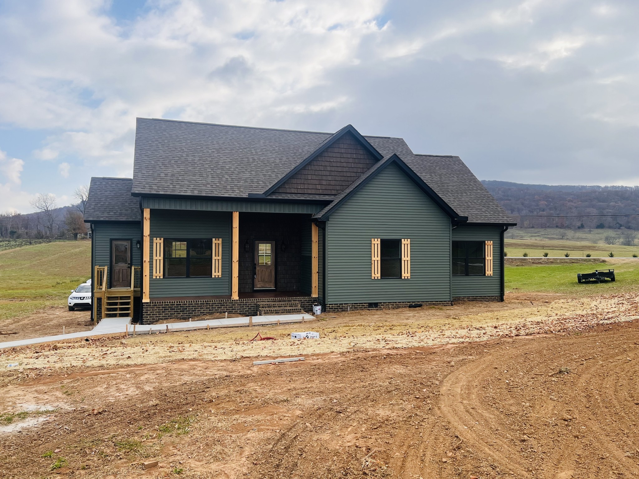 1769 Viola Road McMinnville, TN 37110 - Photo 8 of 28 a house with yard in front of it