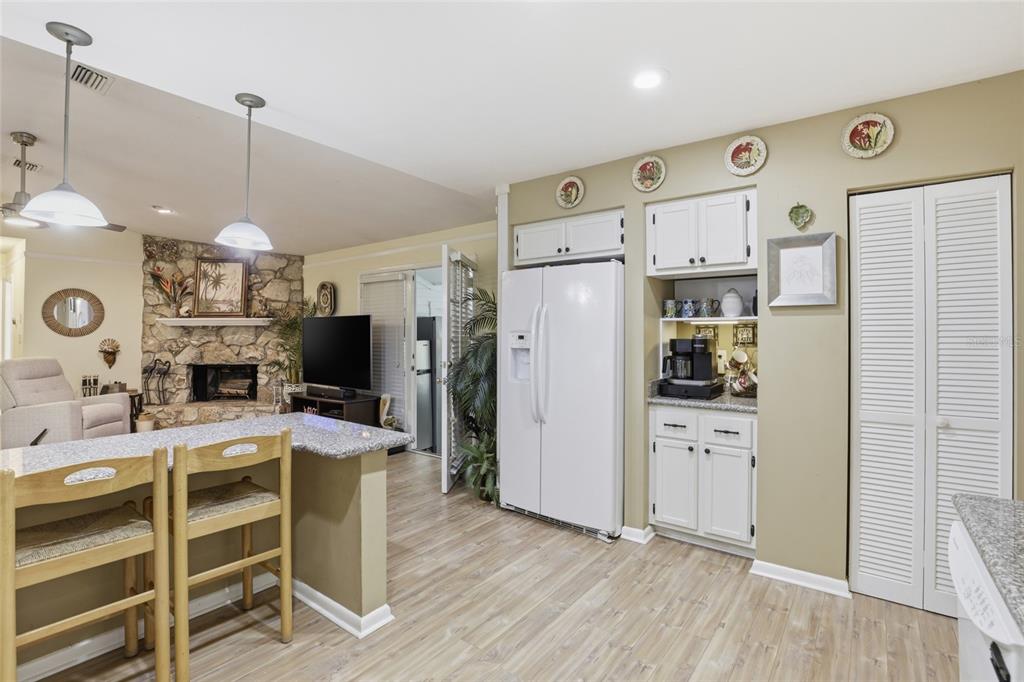 710 Southwest 77th Terrace Gainesville, FL 32607 - Photo 7 of 46