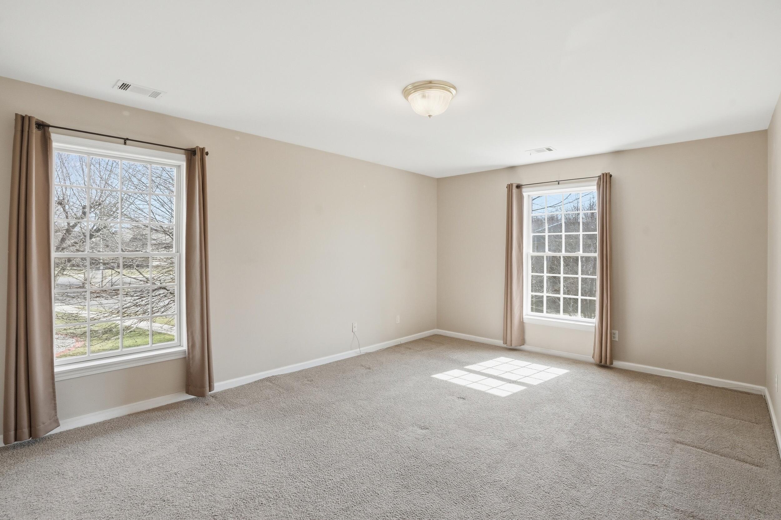 2711 Georgetowne Drive, Unit B2 Highland, IN 46322 - Photo 12 of 26 2500x1667