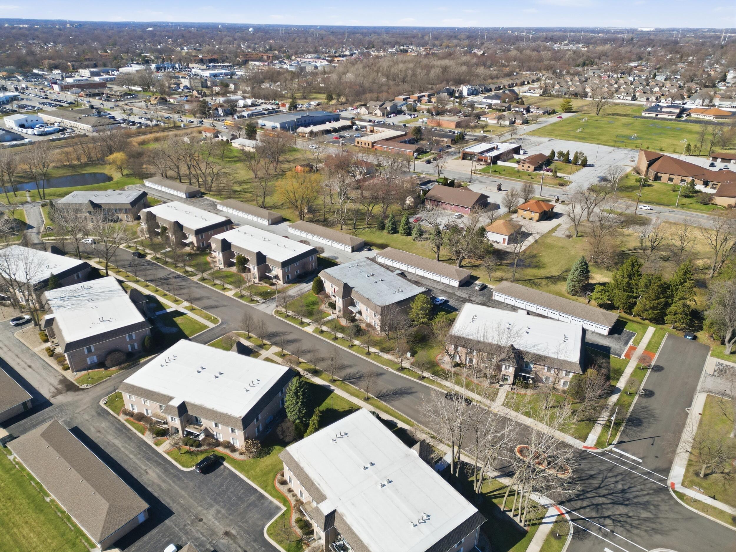 2711 Georgetowne Drive, Unit B2 Highland, IN 46322 - Photo 25 of 26 2500x1875