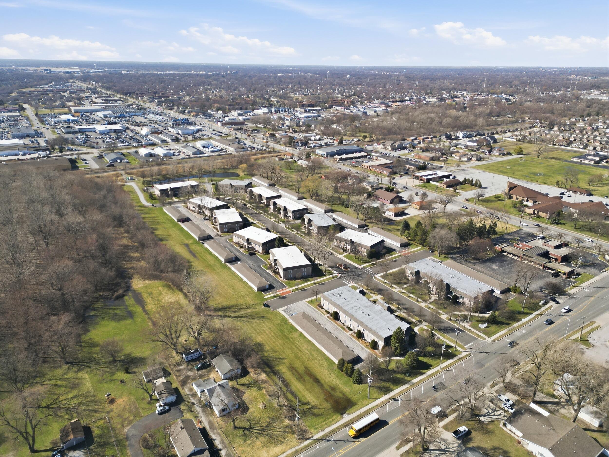 2711 Georgetowne Drive, Unit B2 Highland, IN 46322 - Photo 26 of 26 2500x1875