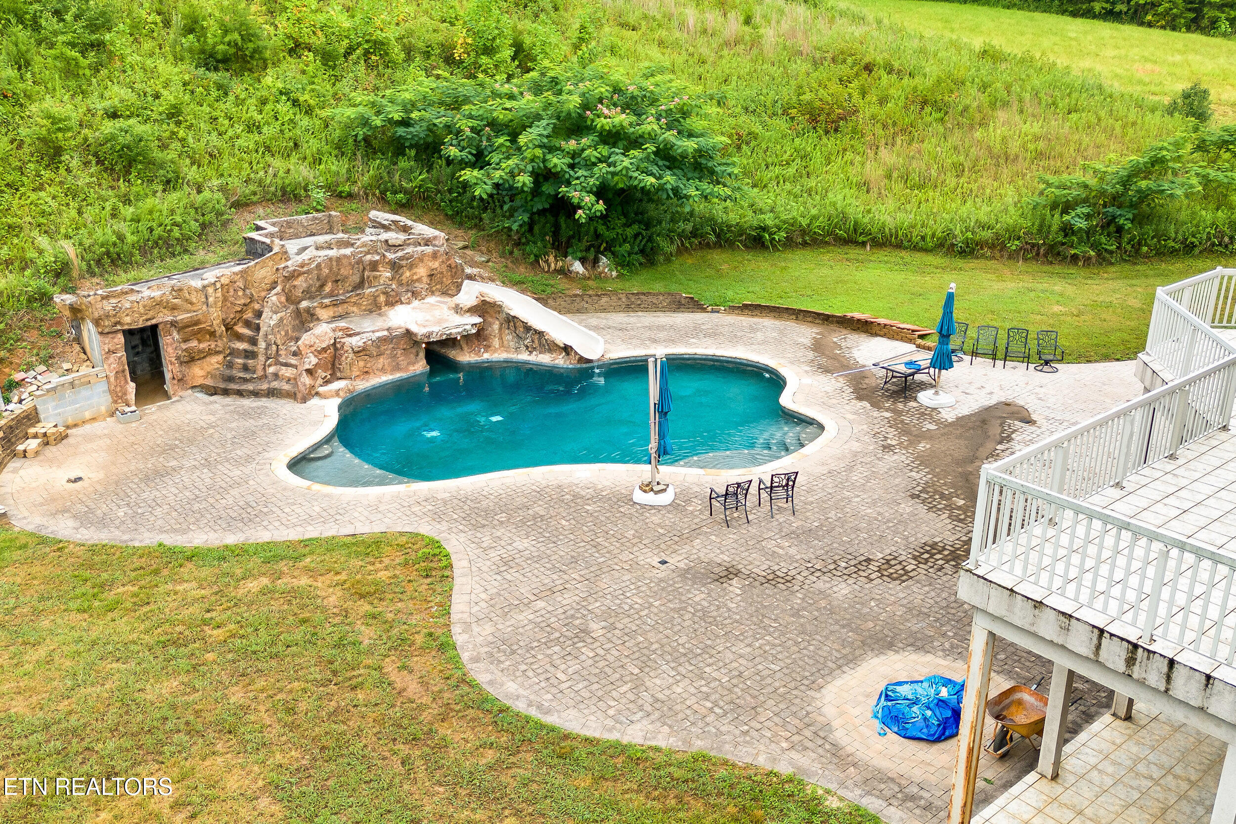 4628 Meredith Road Knoxville, TN 37921 - Photo 13 of 30 4628 meredith road-13