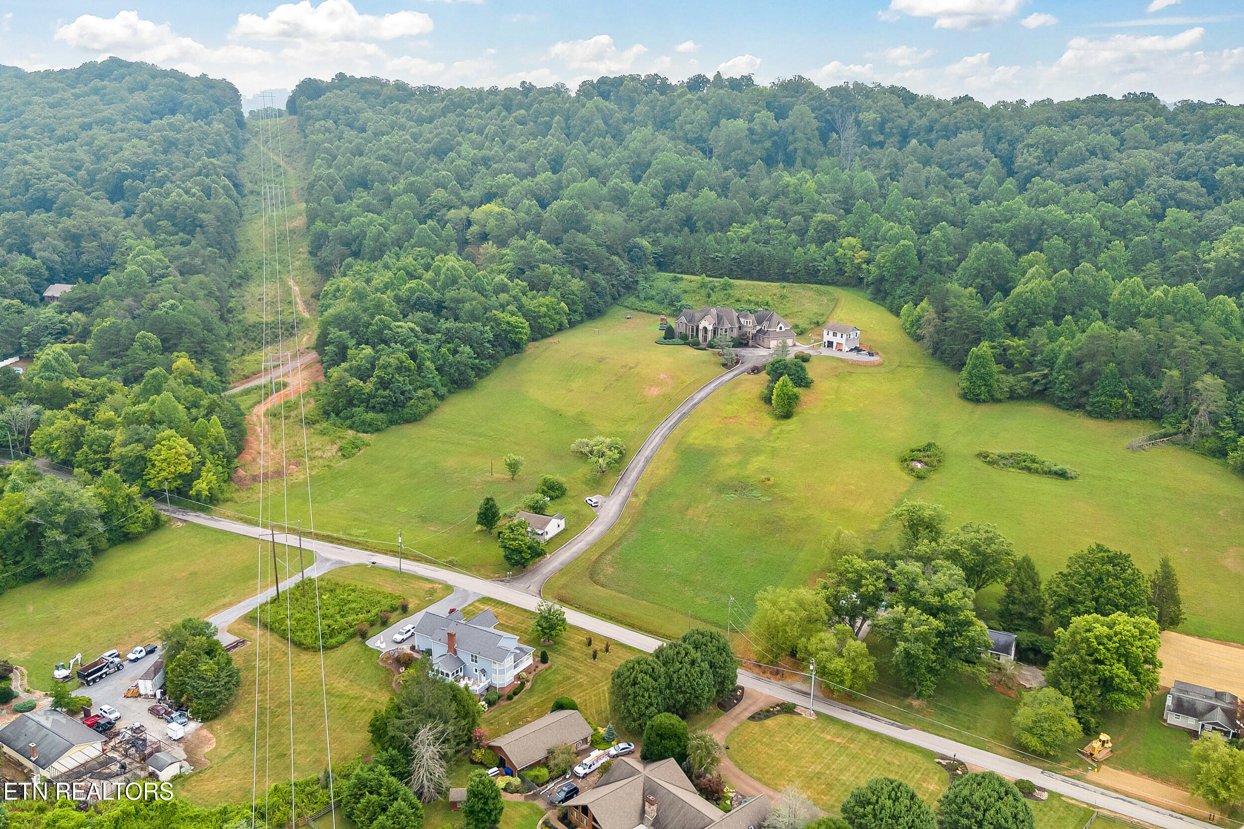 4628 Meredith Road Knoxville, TN 37921 - Photo 23 of 30 4628 meredith road-23