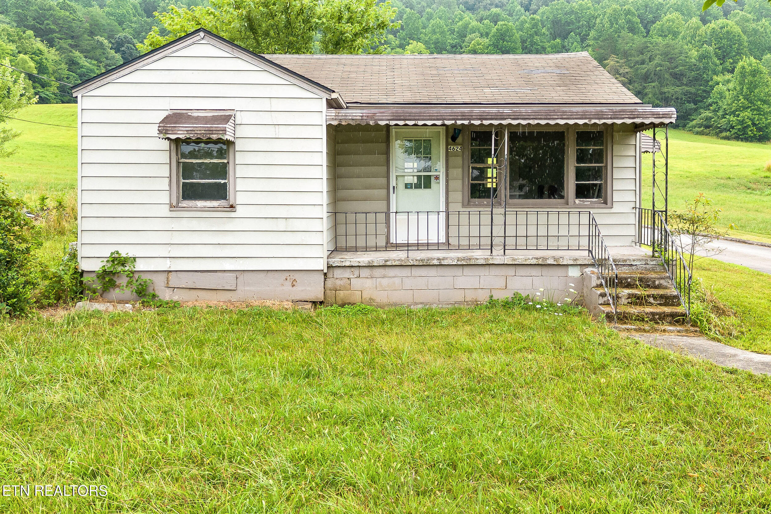 4628 Meredith Road Knoxville, TN 37921 - Photo 25 of 30 4628 meredith road-25