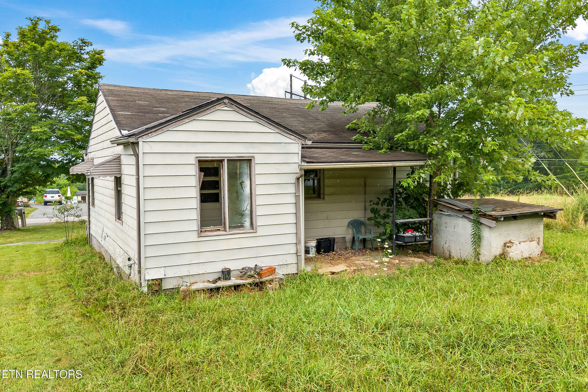 4628 Meredith Road Knoxville, TN 37921 - Photo 28 of 30 4628 meredith road-28