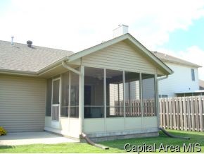 3220 Catalpa Drive Springfield, IL 62712 - Photo 11 of 12 Gallery Image 11