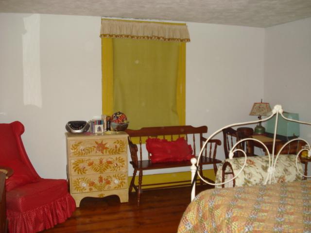 2 School Street Chester, MA 01011 - Photo 9 of 26 Bdrm