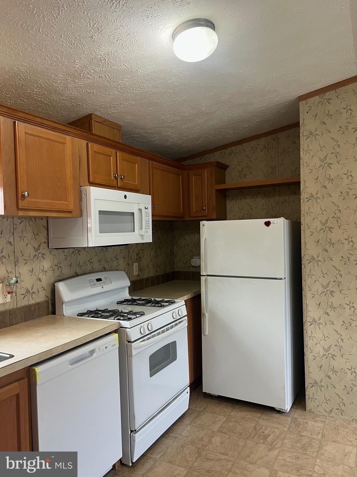 1302 Gibson Road, Unit 135 Bensalem, PA 19020 - Photo 5 of 20