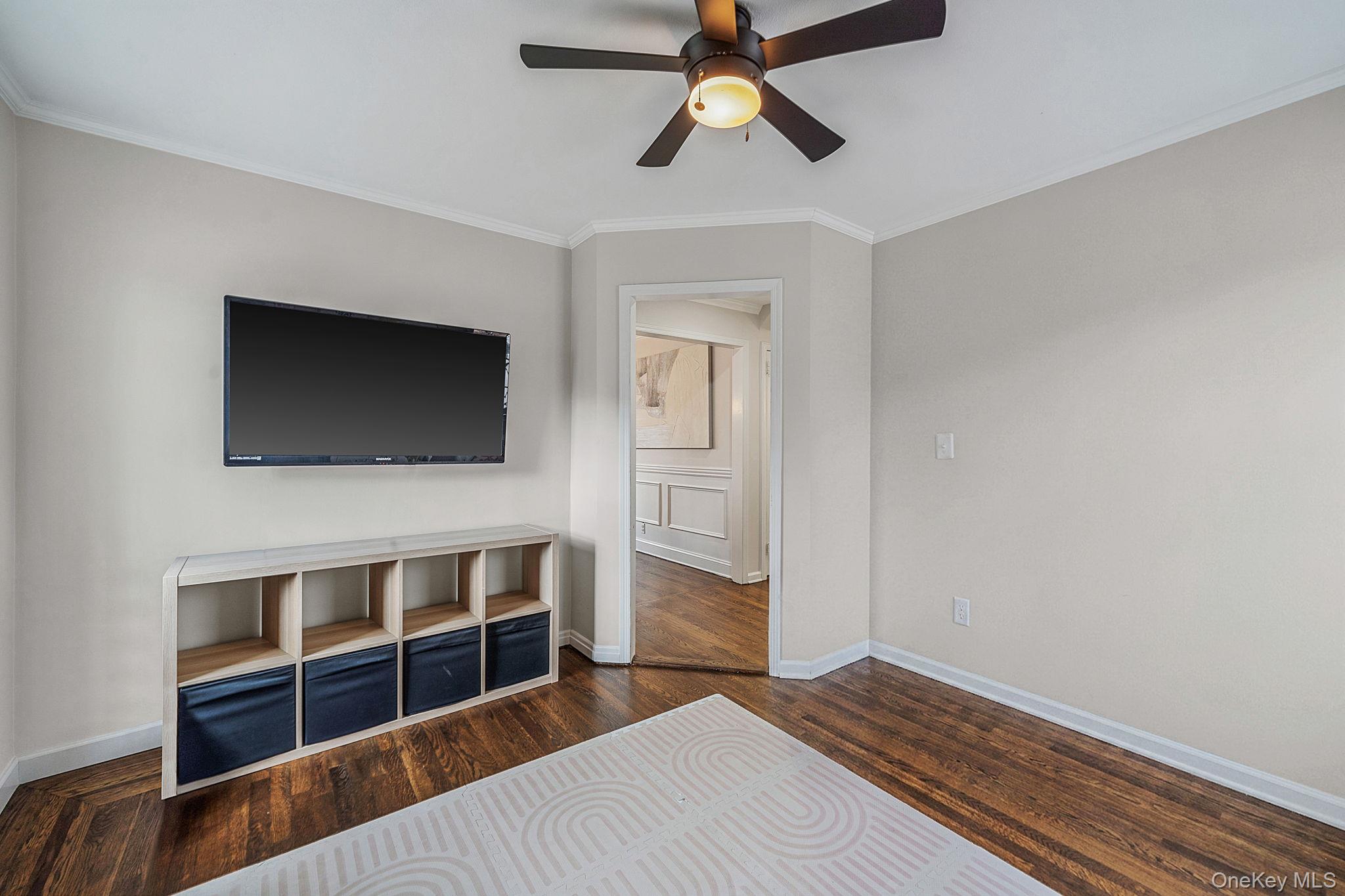 3438 Ella Road Wantagh, NY 11793 - Photo 9 of 20