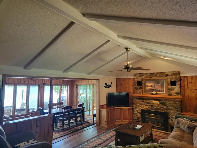 $949,900 | 21414 Beach Road, Deerwood, MN 56444