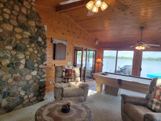 $949,900 | 21414 Beach Road, Deerwood, MN 56444
