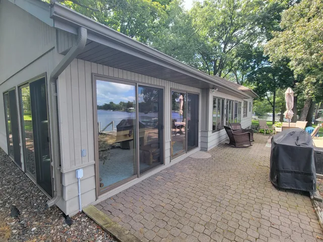 $949,900 | 21414 Beach Road, Deerwood, MN 56444