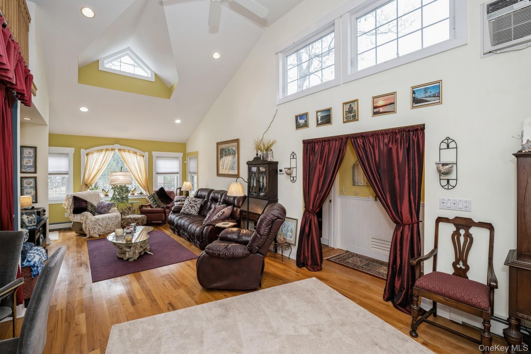 229 Springville Road Hampton Bays, NY 11946 - Photo 4 of 17