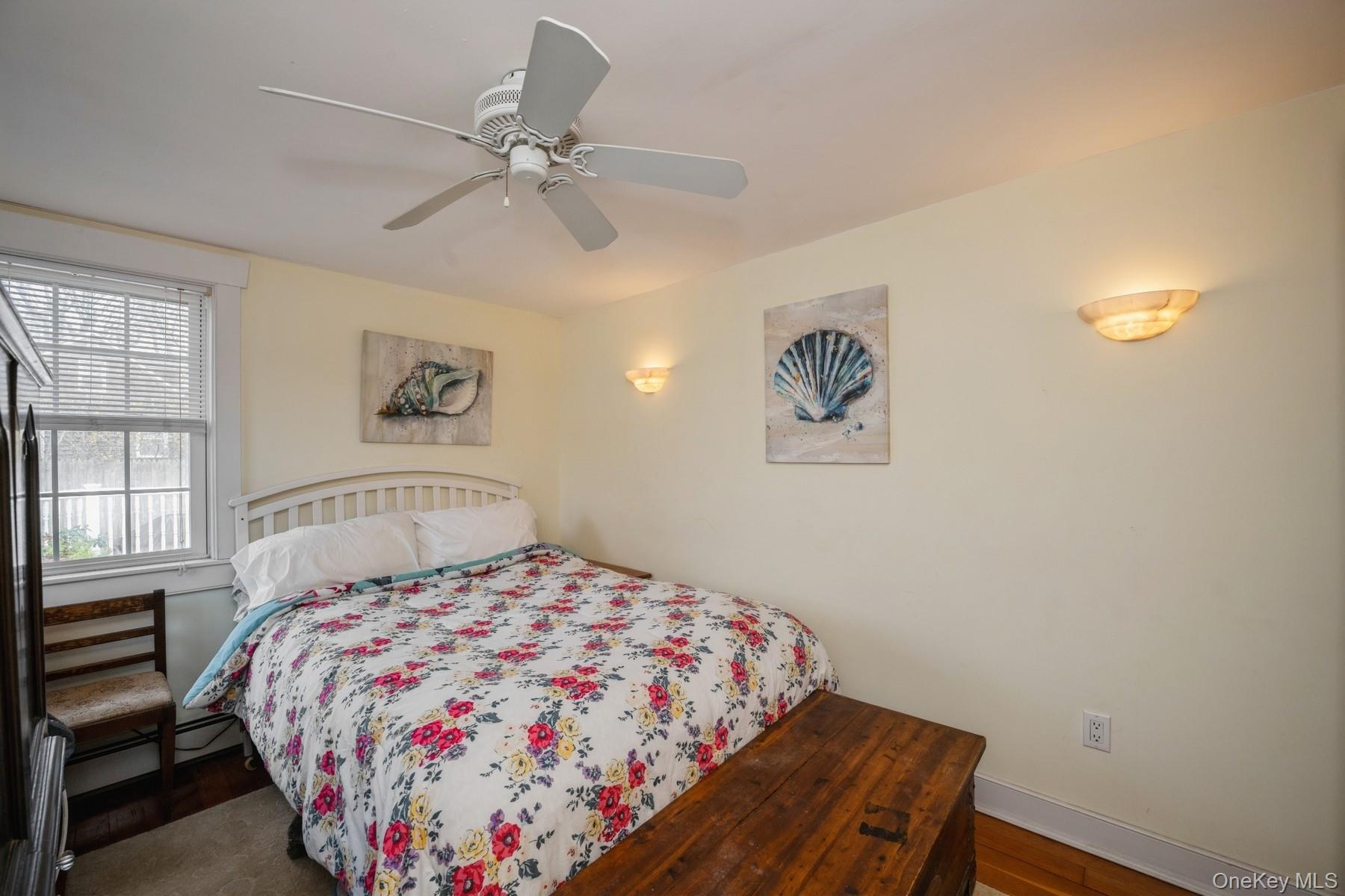 229 Springville Road Hampton Bays, NY 11946 - Photo 9 of 17