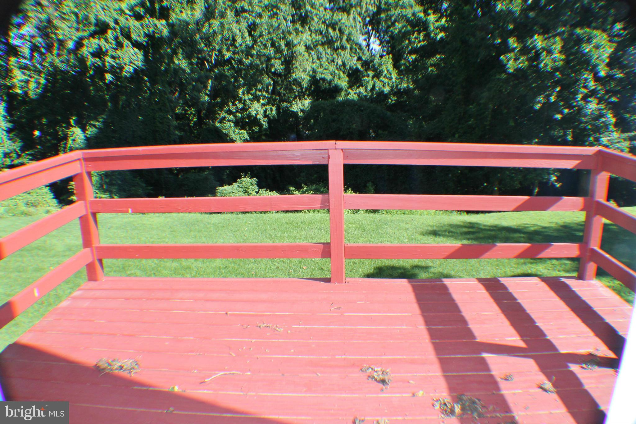 2218 Sugarcone Road Baltimore, MD 21209 - Photo 17 of 23 Deck