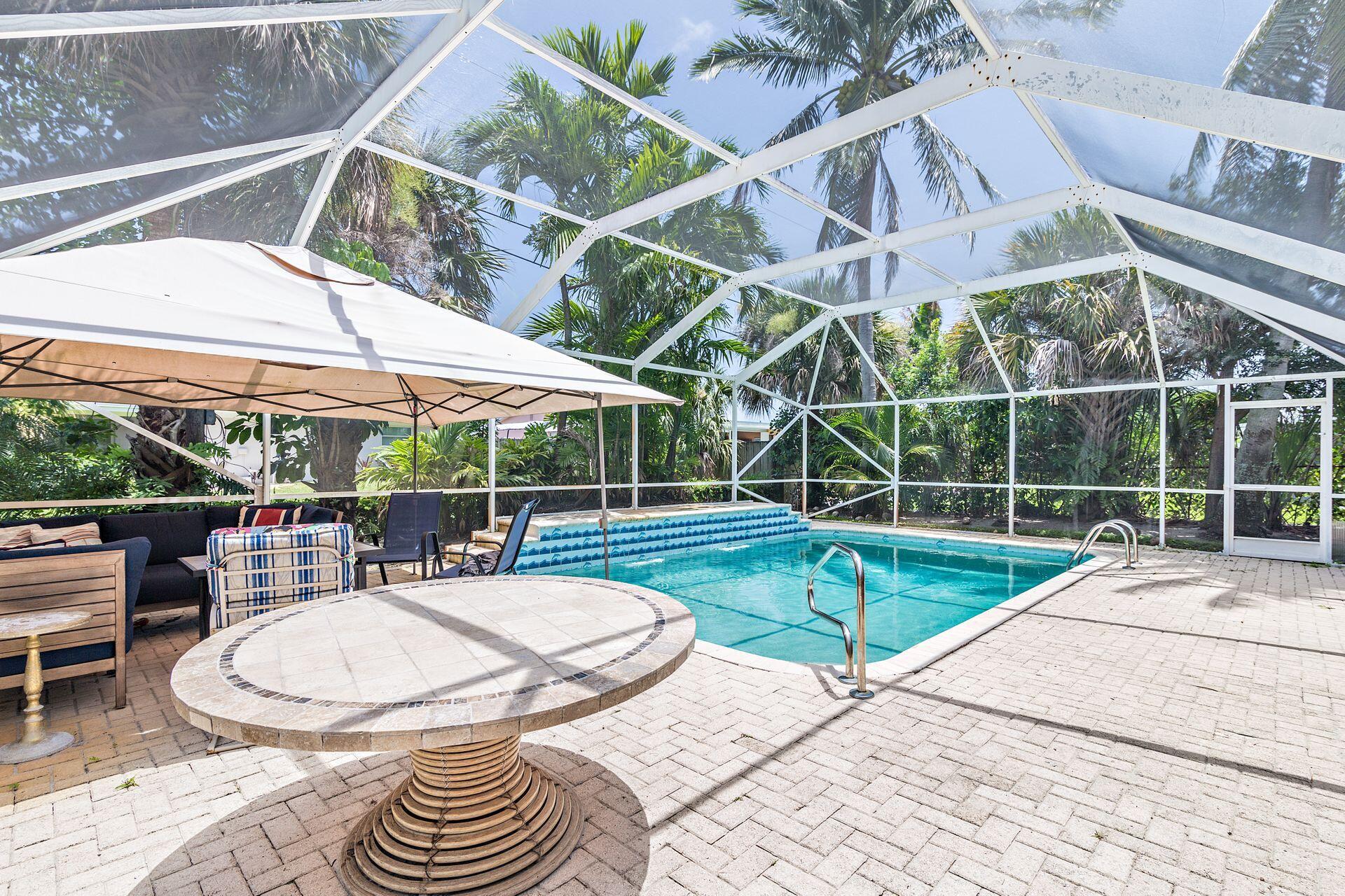 3 Ridgewood Circle Tequesta, FL 33469 - Photo 18 of 34 3 Rid Pool2