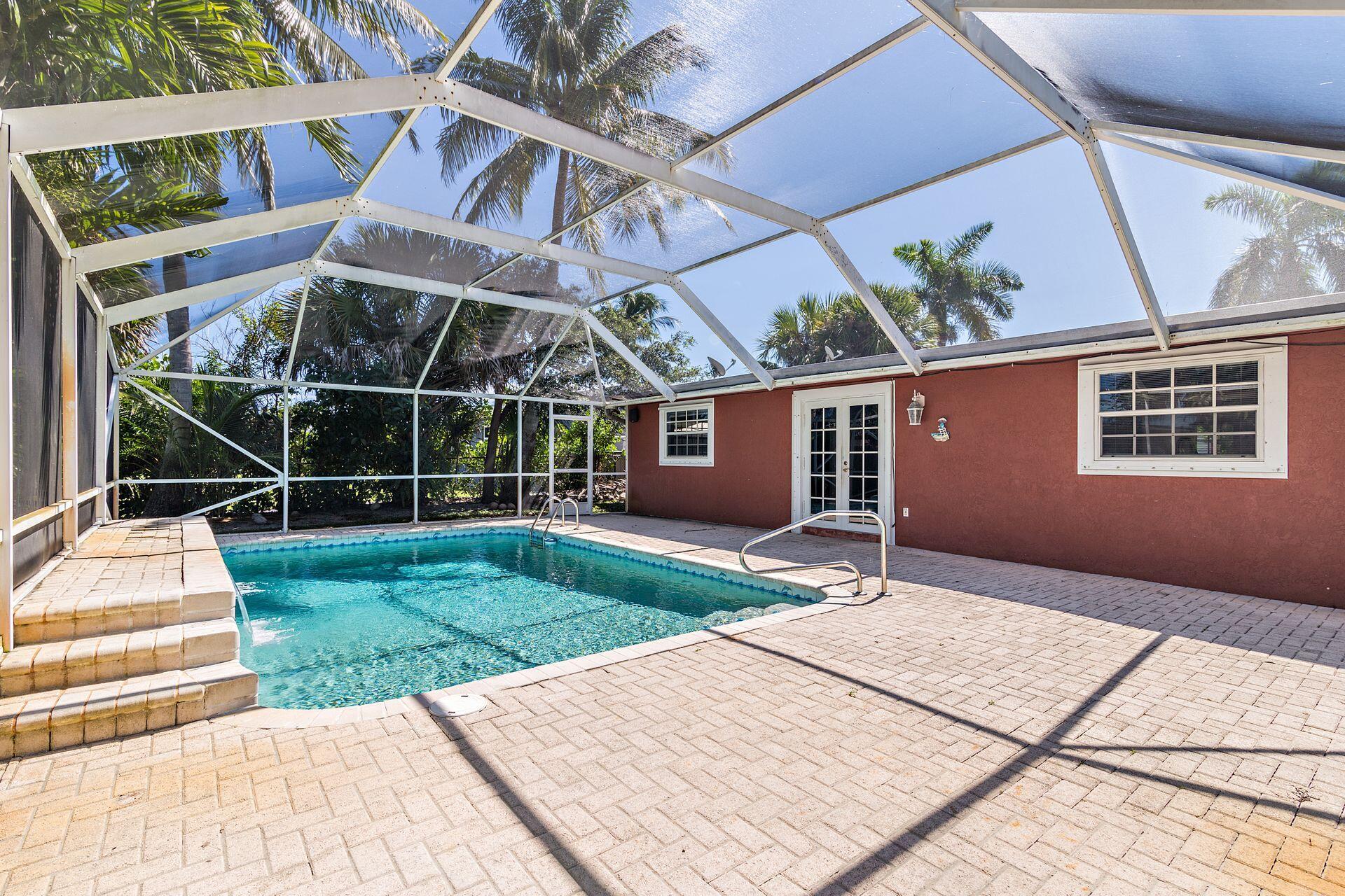 3 Ridgewood Circle Tequesta, FL 33469 - Photo 22 of 34 3 Ridge Pool 3