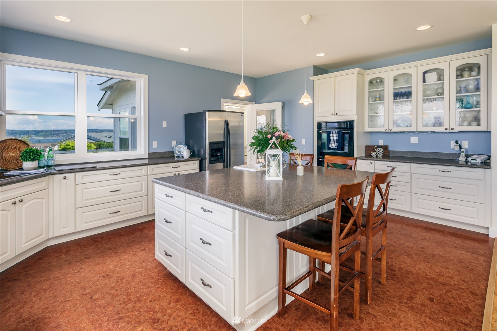 6249 Spinnaker Ridge Lane Clinton, WA 98236 - Photo 8 of 40 Gallery Image 8