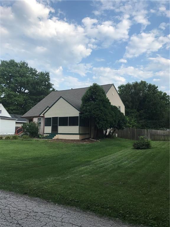 129 Hoss Road Indianapolis, IN 46217 - Photo 3 of 30 Gallery Image 3