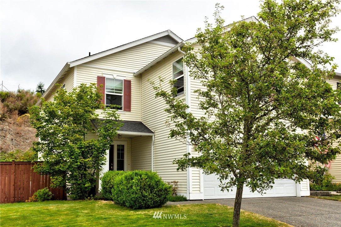 218 Index Avenue Southeast Renton, WA 98056 - Photo 1 of 16