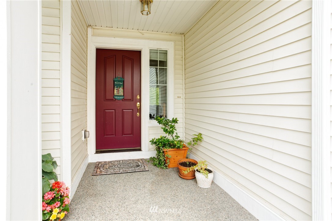 218 Index Avenue Southeast Renton, WA 98056 - Photo 2 of 16